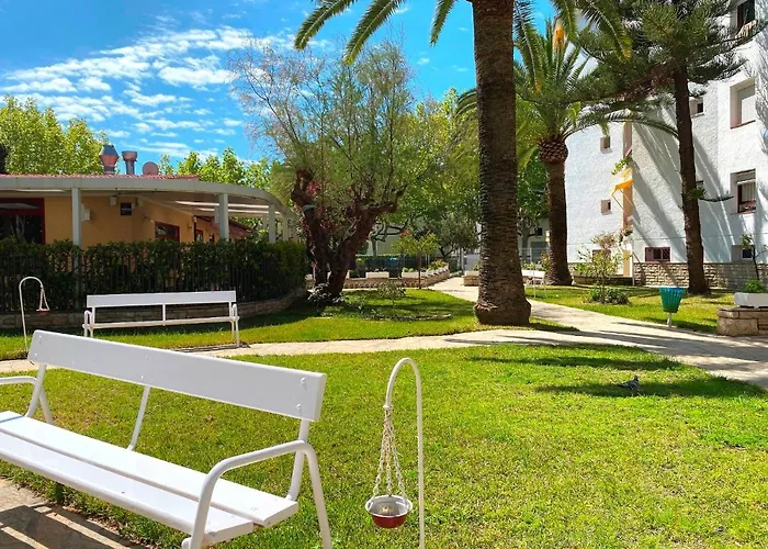 Апартаменты Corcega Palmyra *