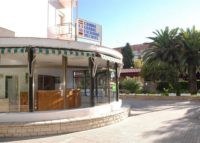 Апартаменты Corcega Palmyra Салоу