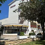 Córcega Palmyra